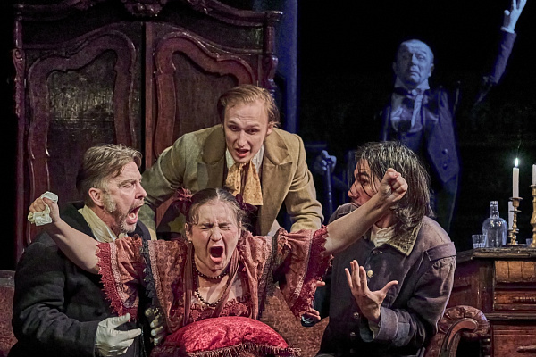 фотография Женитьба. Фантасмагория